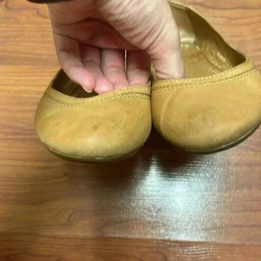 FRYE Women's Carson Leather Ballet Flats, size 7‎